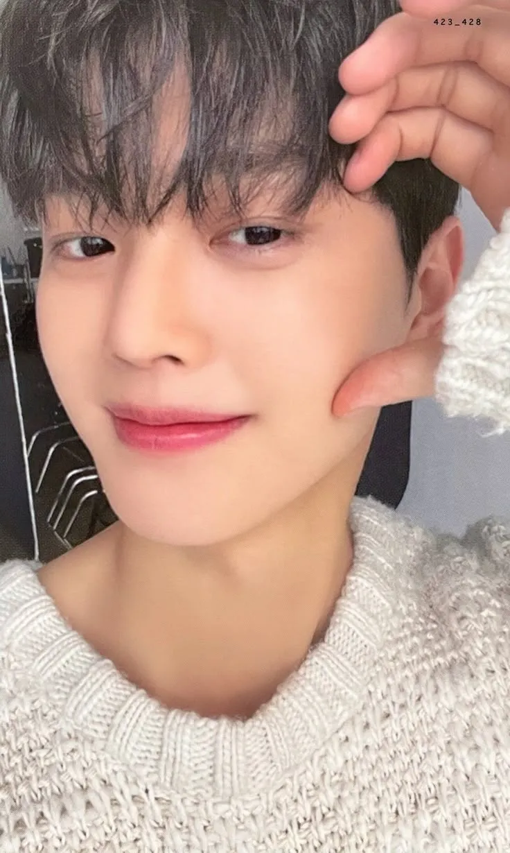 _jeongjiyeon_ image